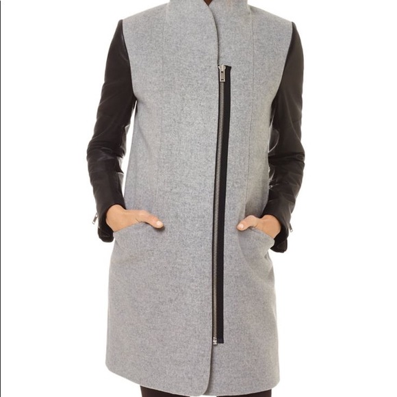 Aritzia Cocoon Coat Leather and Wool - Picture 3 of 9